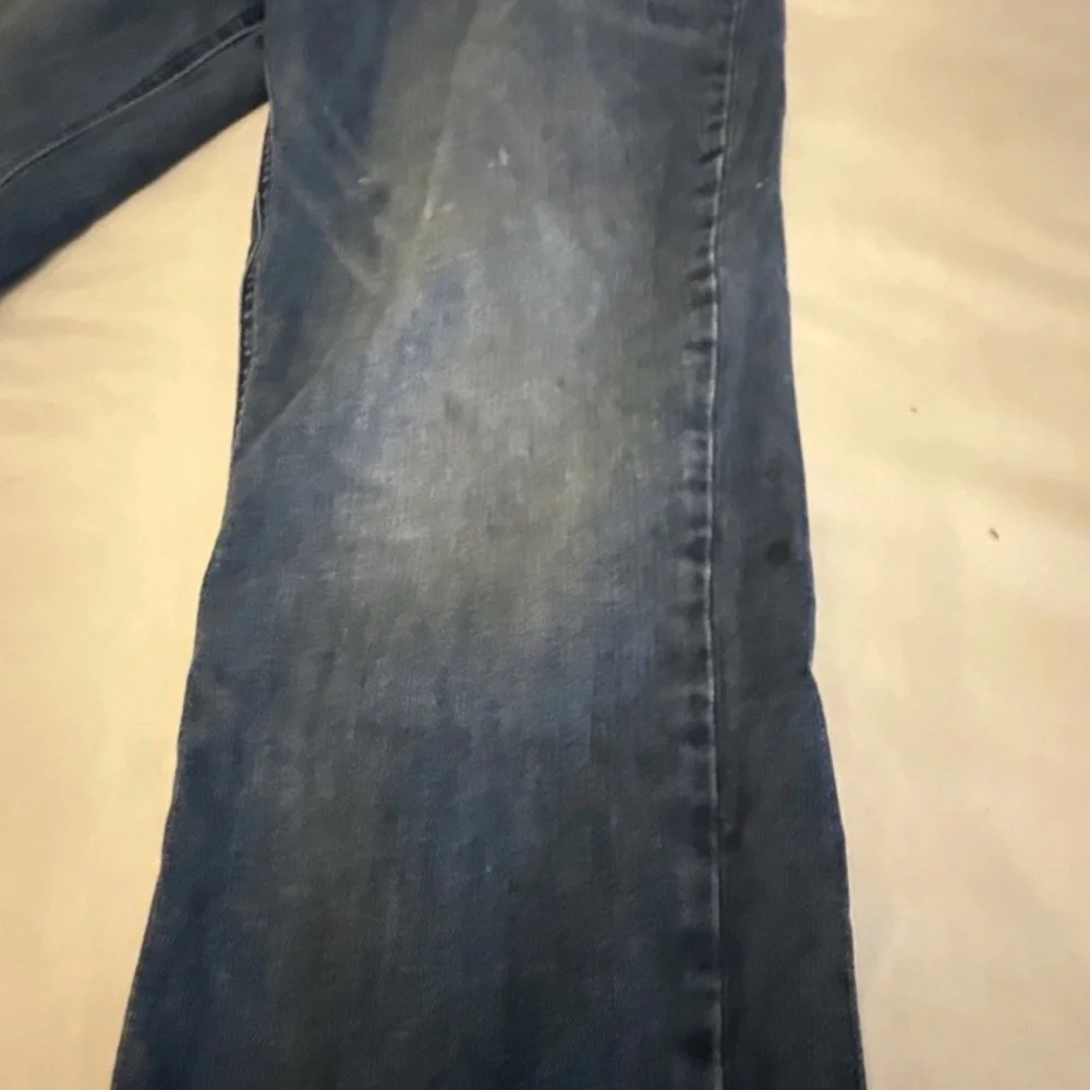 Levis 541 Jeans Mens 33 Medium Wash Denim Athletic taper Fit 33X30